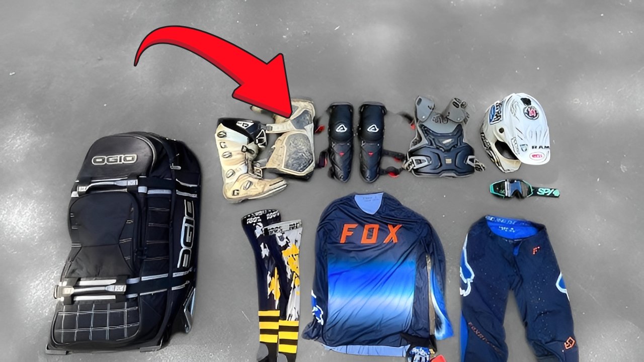 11 Must-Have Dirt Bike Accessories for Beginners